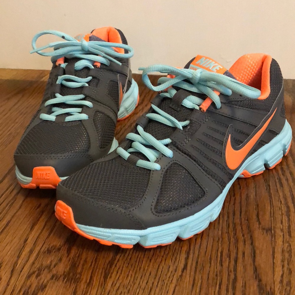 Nike running shoes women size 8